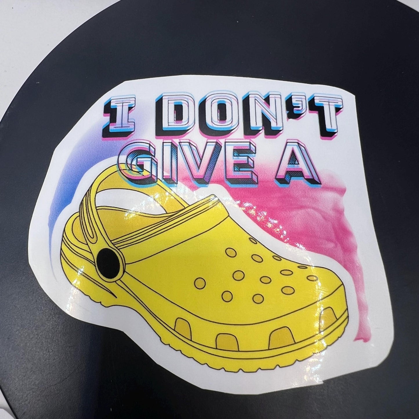 Funny Yellow Croc Sticker – “I Don’t Give a Croc” Vinyl Decal for Water Bottles, Laptops, Scrapbooking, Journals, and Gift Ideas